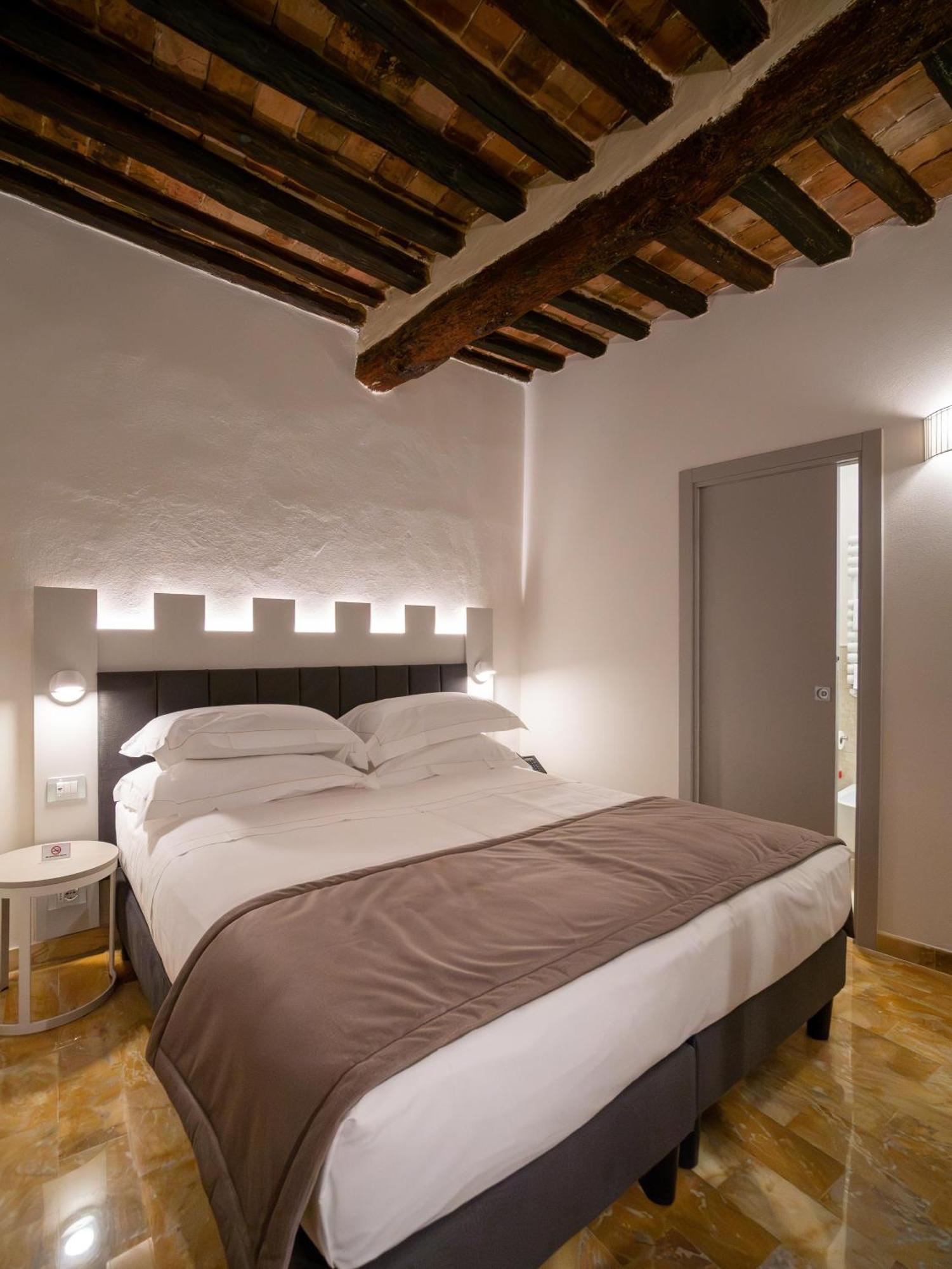 Torre Del Fuggisole Hotel Siena Ngoại thất bức ảnh